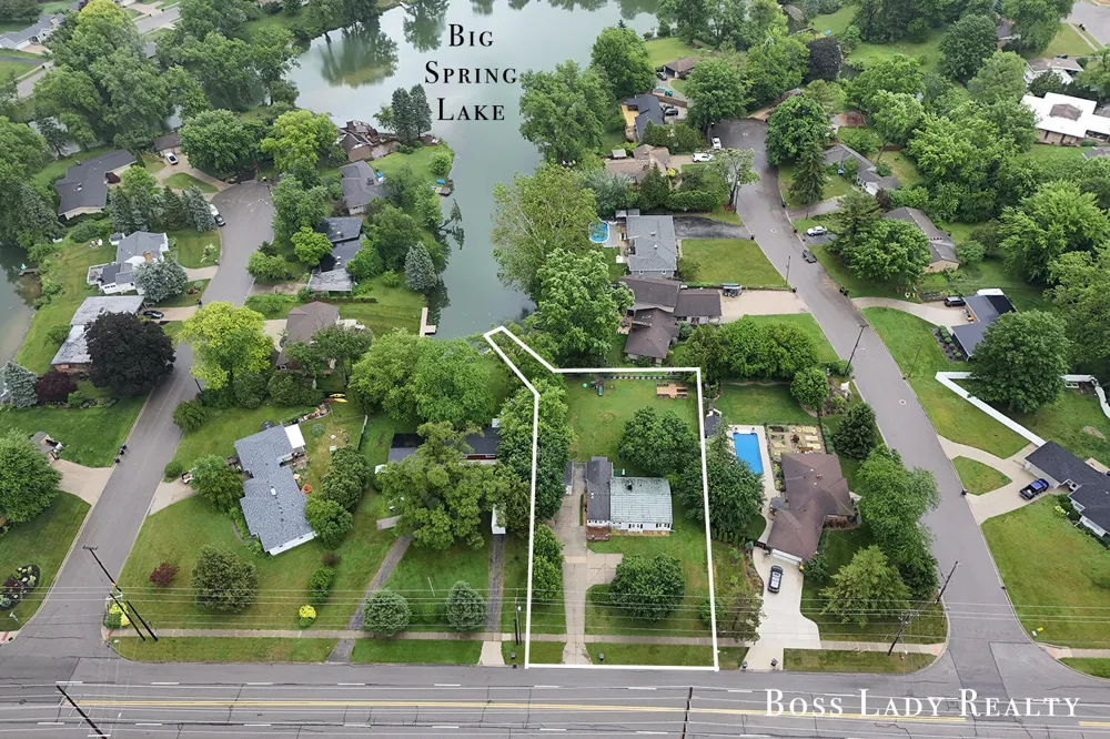 3660 Wilson Avenue SW Grandville, MI 49418