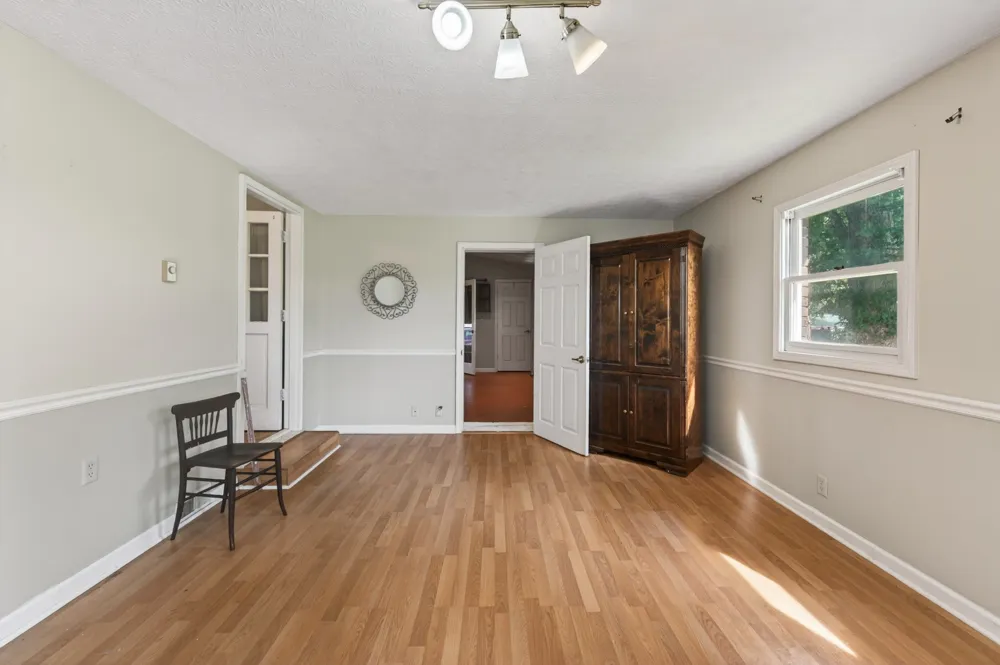 151 Baggett Ln Greenville, KY 42345