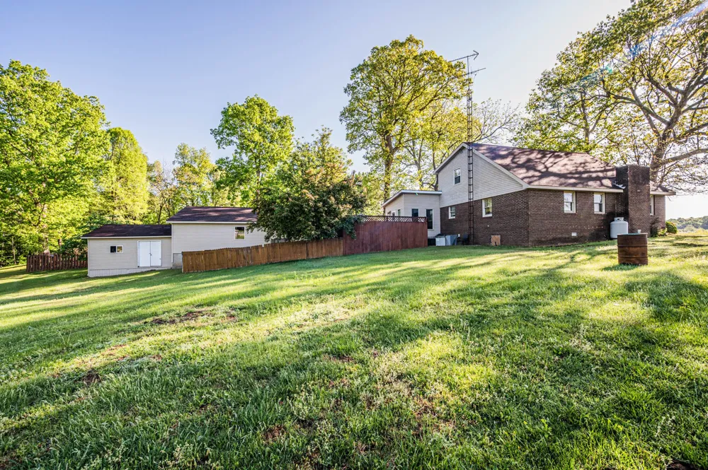 151 Baggett Ln Greenville, KY 42345