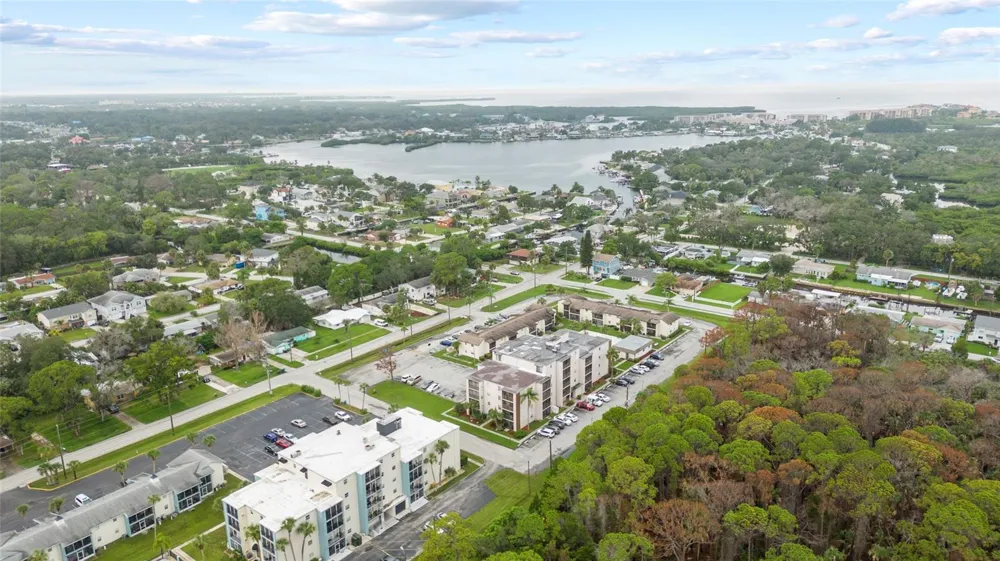 5521 BAY BOULEVARD #103 Port Richey, FL 34668