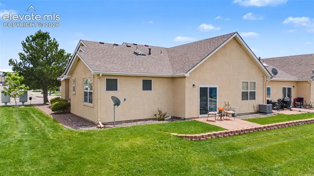 1359 Villa Grove Monument, CO 80132