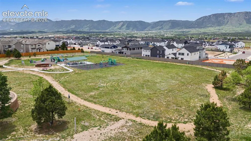 1359 Villa Grove Monument, CO 80132