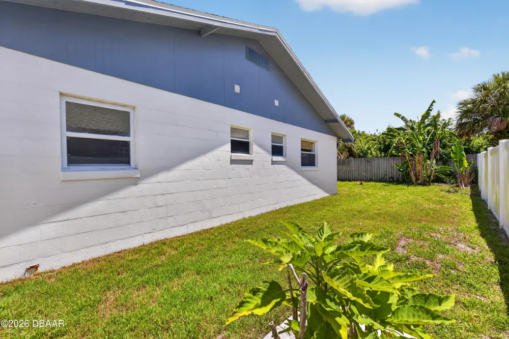 4715 Montrose Avenue Ponce Inlet, FL 32127