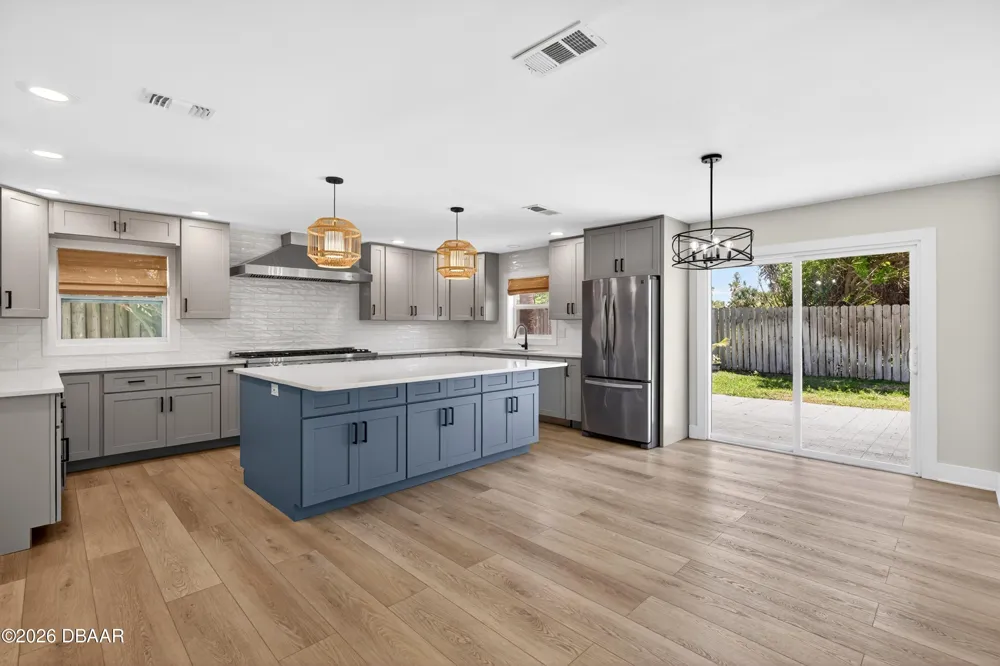 4715 Montrose Avenue Ponce Inlet, FL 32127