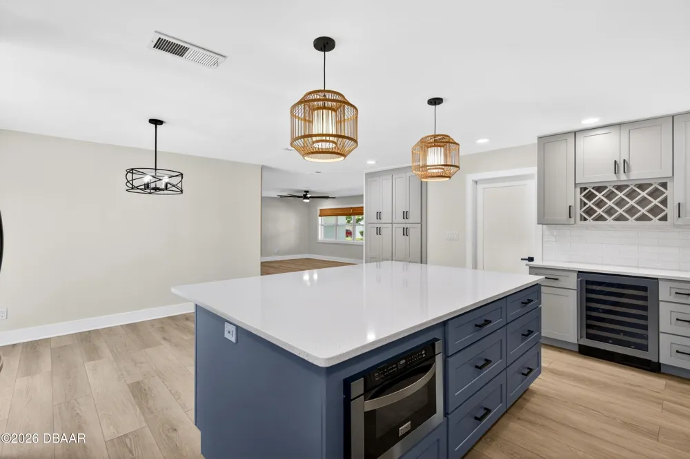 4715 Montrose Avenue Ponce Inlet, FL 32127