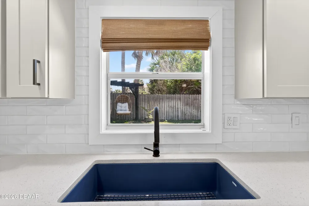 4715 Montrose Avenue Ponce Inlet, FL 32127