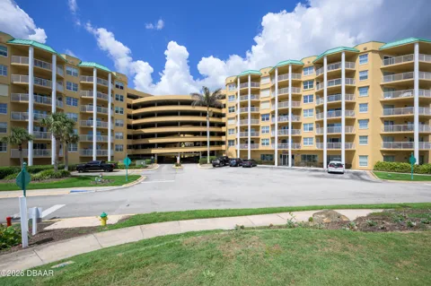 4650 Links Village Drive #C206