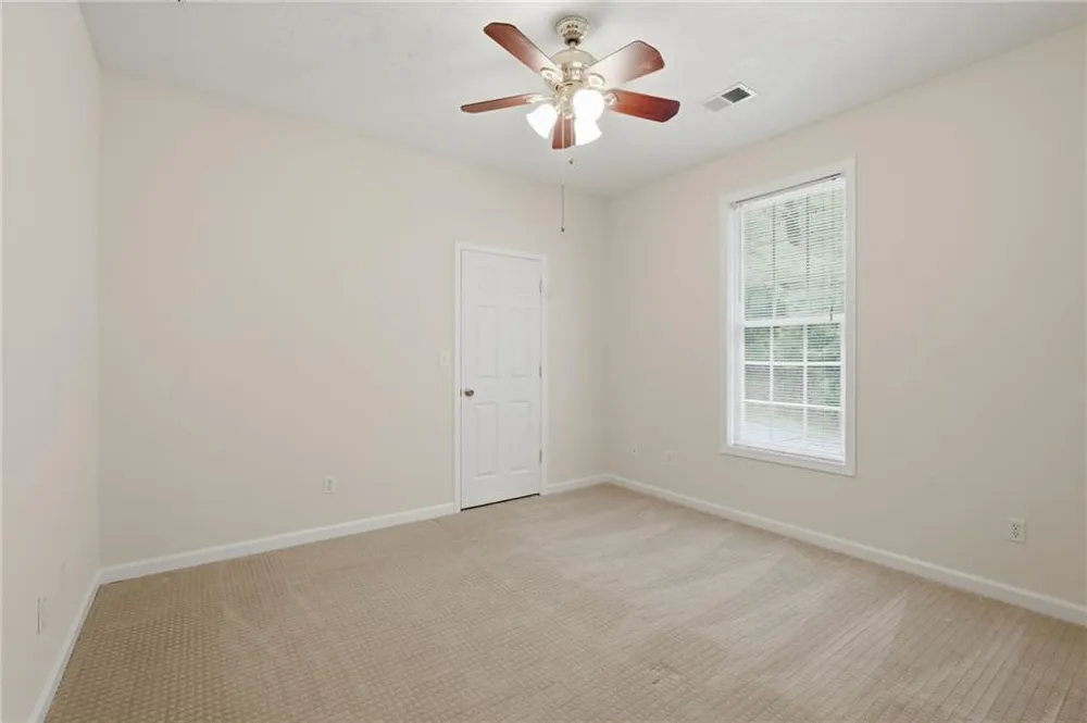 95 Old Hickory Lane Oxford, GA 30054