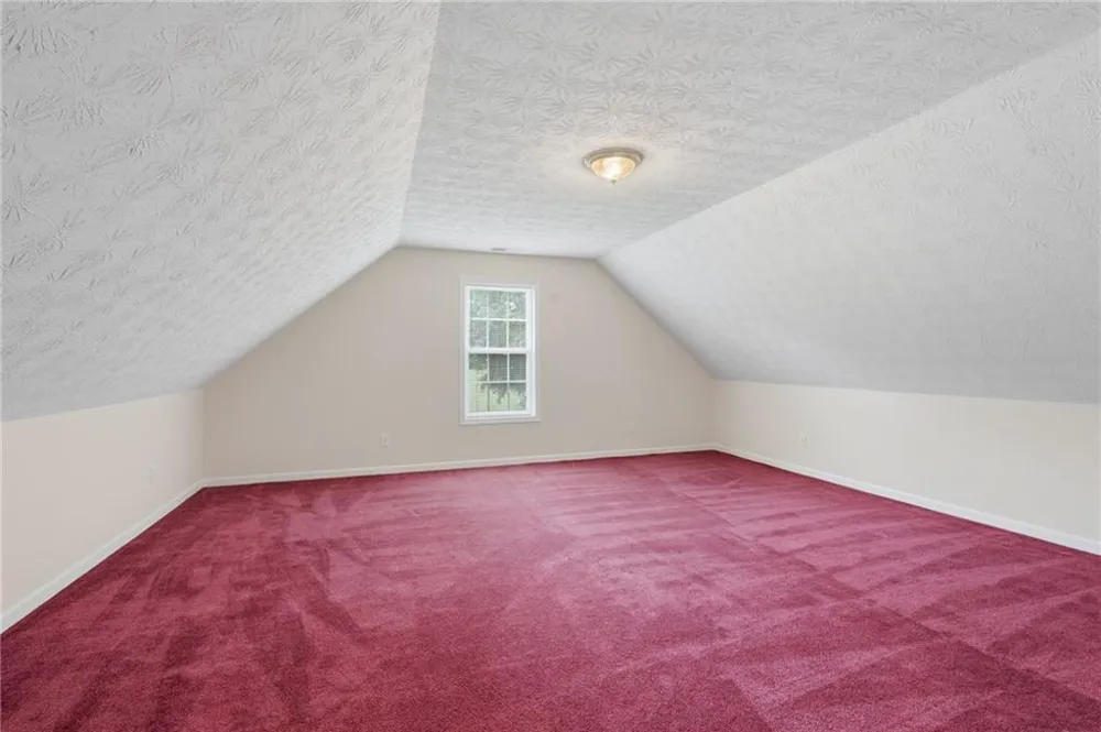 95 Old Hickory Lane Oxford, GA 30054