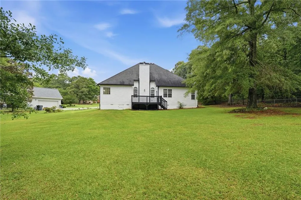 95 Old Hickory Lane Oxford, GA 30054