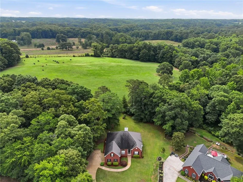 95 Old Hickory Lane Oxford, GA 30054