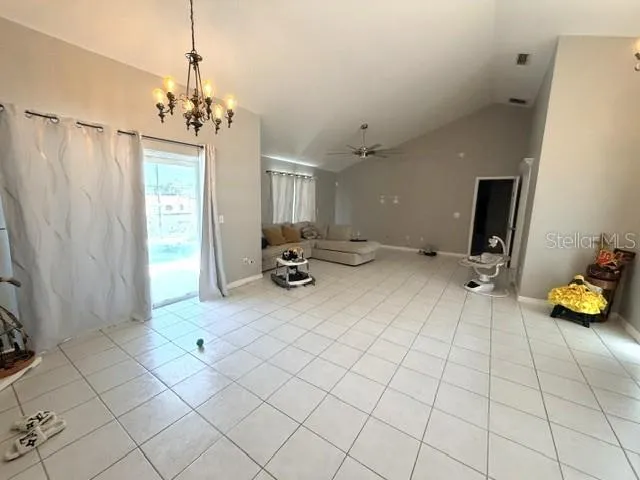 1677 SACKETT CIRCLE Orlando, FL 32818