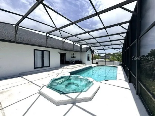 1677 SACKETT CIRCLE Orlando, FL 32818
