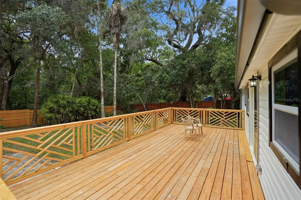14335 SNOW MEMORIAL HIGHWAY Brooksville, FL 34601
