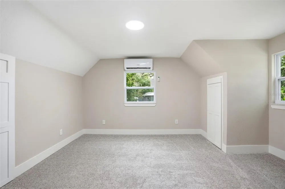 14335 SNOW MEMORIAL HIGHWAY Brooksville, FL 34601