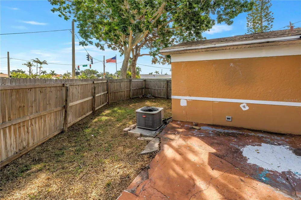 7901 CAUSEWAY BOULEVARD S St Petersburg, FL 33707
