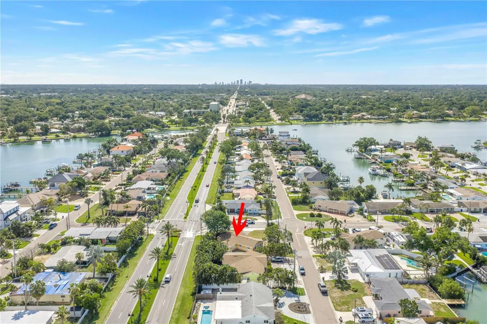 7901 CAUSEWAY BOULEVARD S St Petersburg, FL 33707