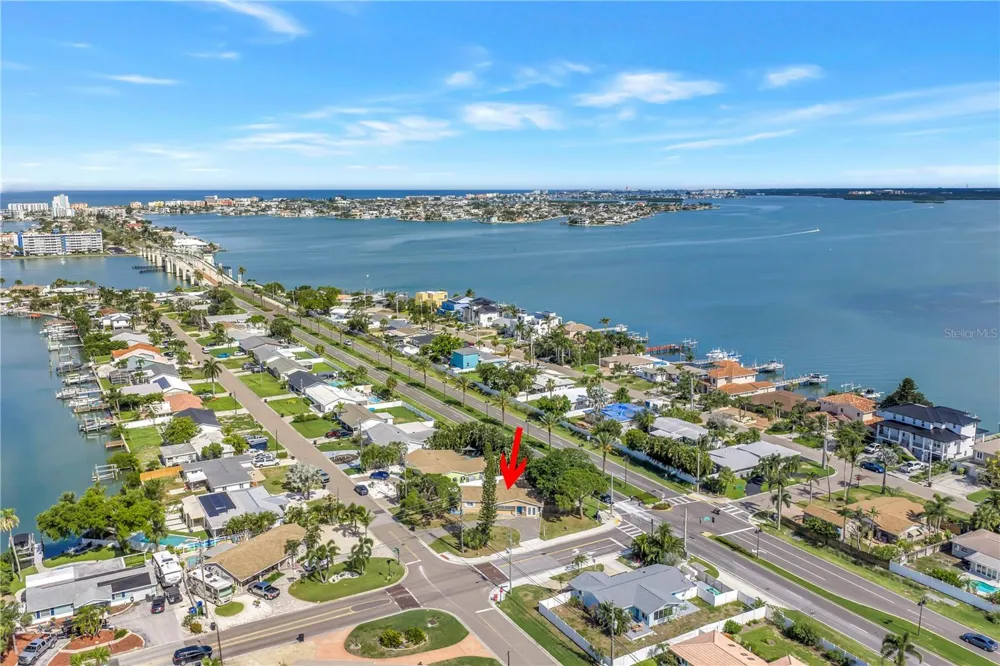 7901 CAUSEWAY BOULEVARD S St Petersburg, FL 33707