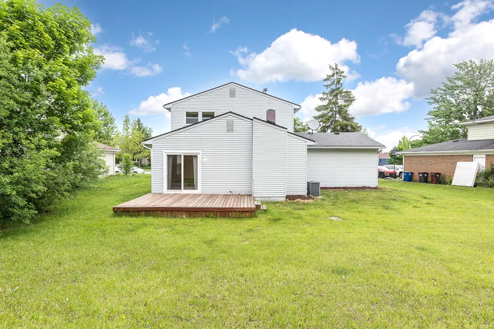 2240 Steeplechase Drive Ann Arbor, MI 48103