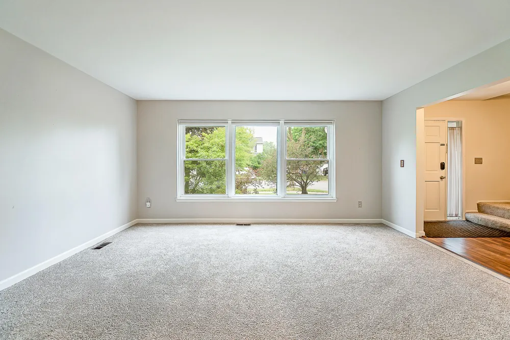 2240 Steeplechase Drive Ann Arbor, MI 48103