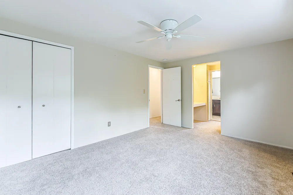 2240 Steeplechase Drive Ann Arbor, MI 48103