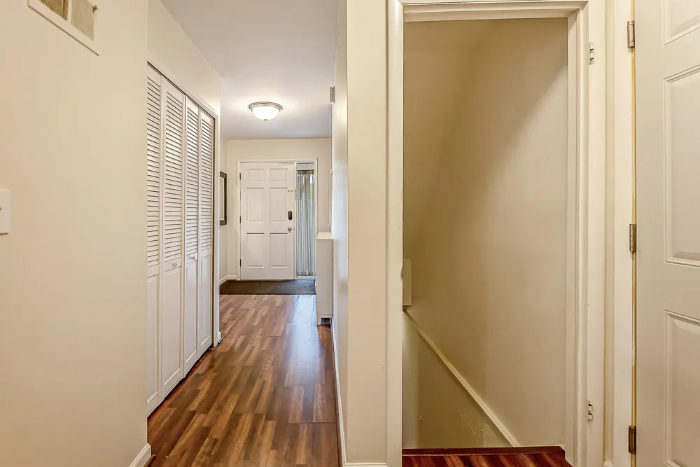 2240 Steeplechase Drive Ann Arbor, MI 48103