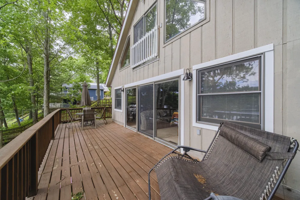 6387 Larson Road Fountain, MI 49410