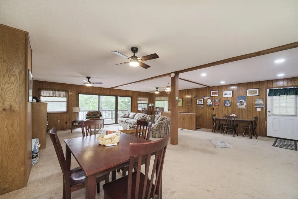 6387 Larson Road Fountain, MI 49410