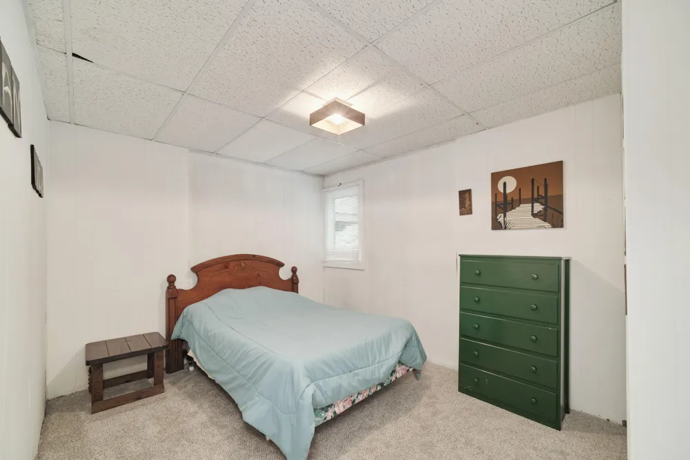 6387 Larson Road Fountain, MI 49410