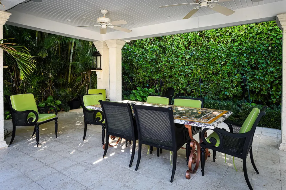 202 Coral Lane Palm Beach, FL 33480