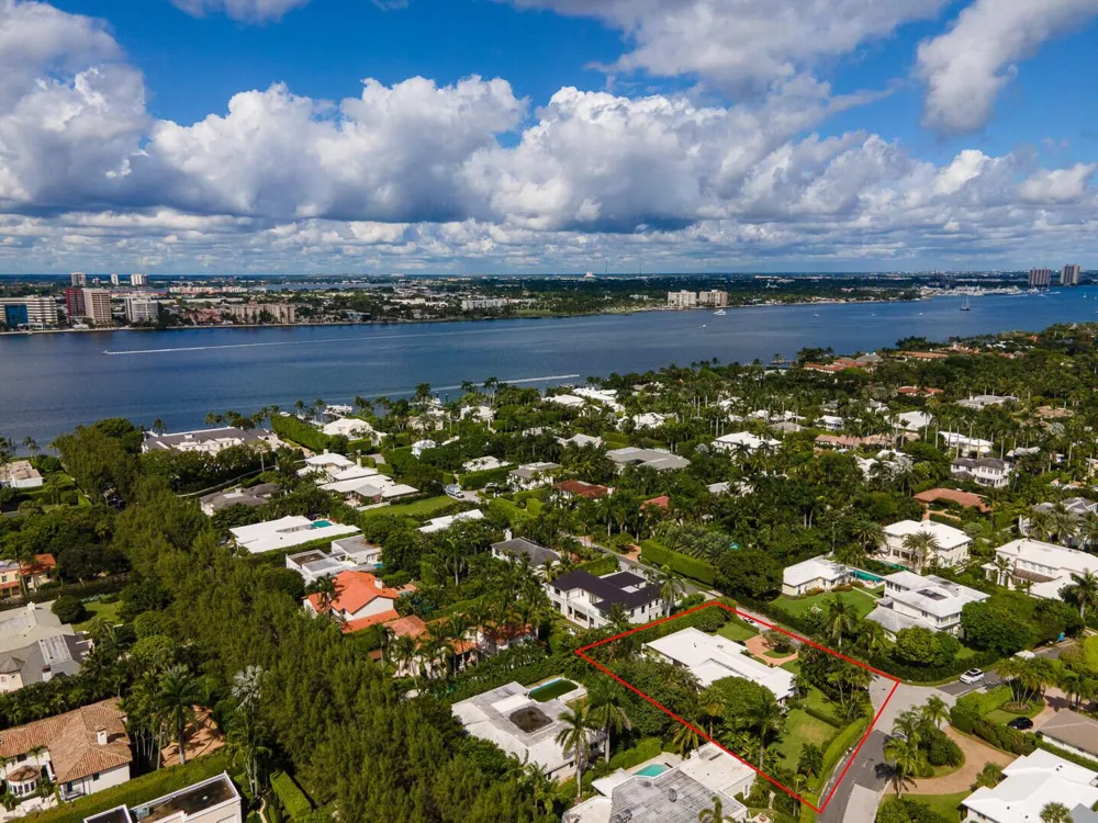 202 Coral Lane Palm Beach, FL 33480