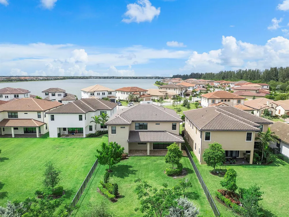 12745 Bayside Court Parkland, FL 33076