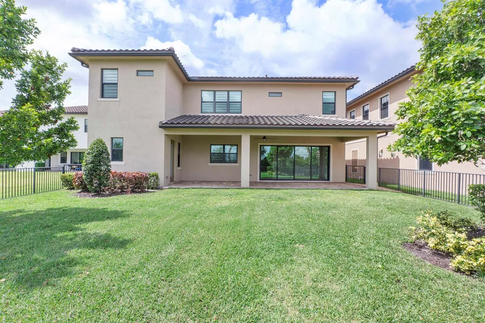 12745 Bayside Court Parkland, FL 33076