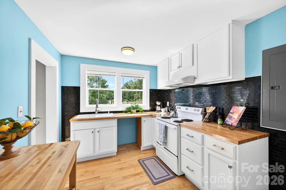 440 Carolina Avenue Brevard, NC 28712