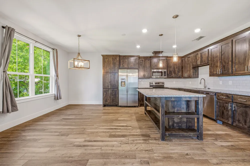 745 Miller Avenue Stephenville, TX 76401