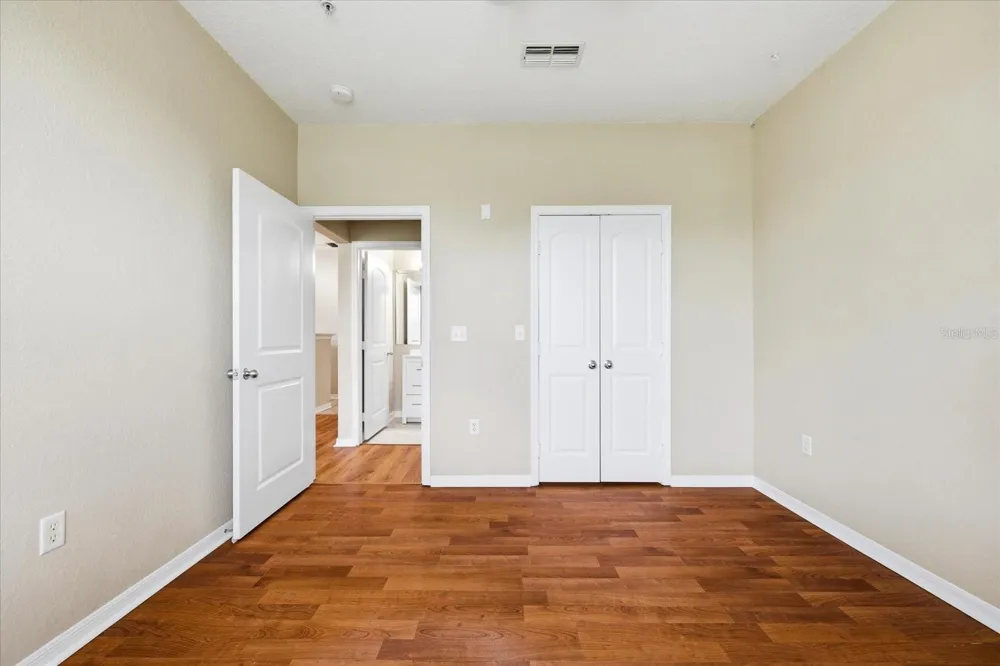4221 W SPRUCE STREET #2101 Tampa, FL 33607