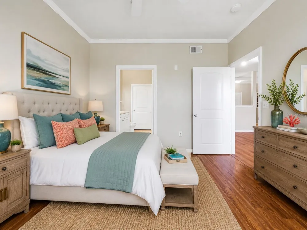 4221 W SPRUCE STREET #2101 Tampa, FL 33607