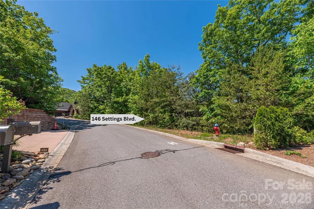 146 Settings Boulevard Black Mountain, NC 28711