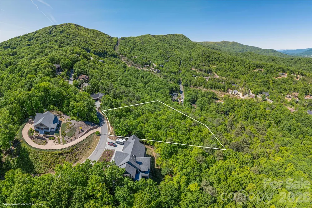 146 Settings Boulevard Black Mountain, NC 28711