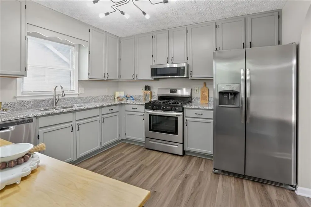 2562 Kennesaw Springs Court Kennesaw, GA 30144