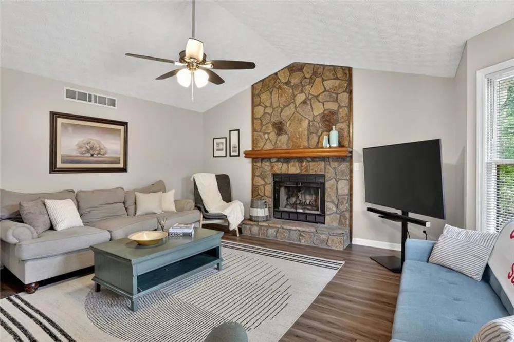 2562 Kennesaw Springs Court Kennesaw, GA 30144