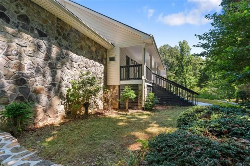 7448 Berea Road Winston, GA 30187