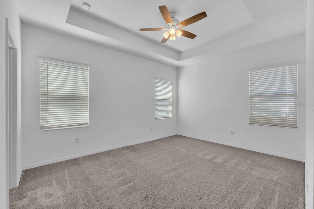 5741 SPOTTED HARRIER WAY Lithia, FL 33547