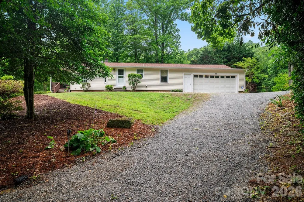 825 Gallimore Road Flat Rock, NC 28731
