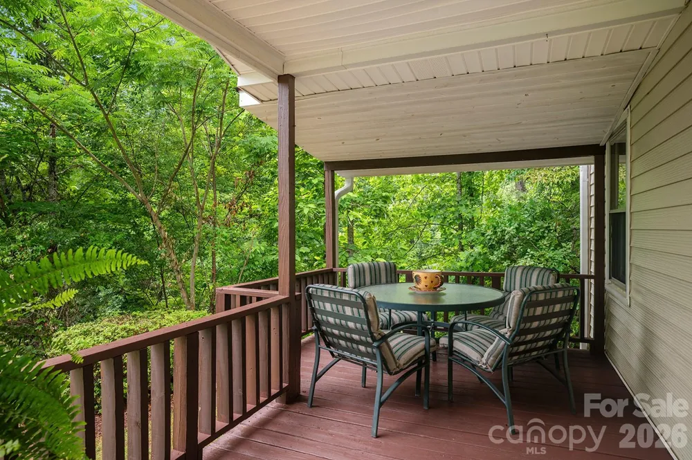825 Gallimore Road Flat Rock, NC 28731