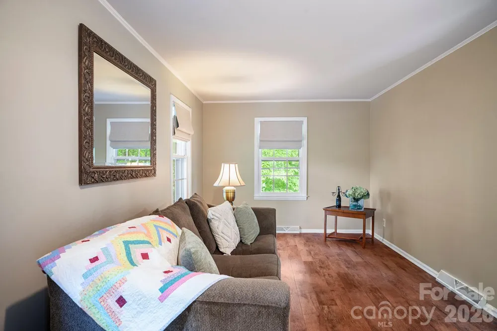 825 Gallimore Road Flat Rock, NC 28731