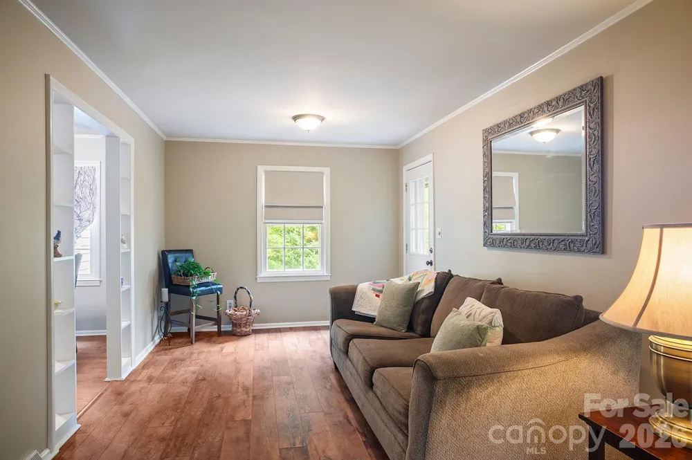 825 Gallimore Road Flat Rock, NC 28731