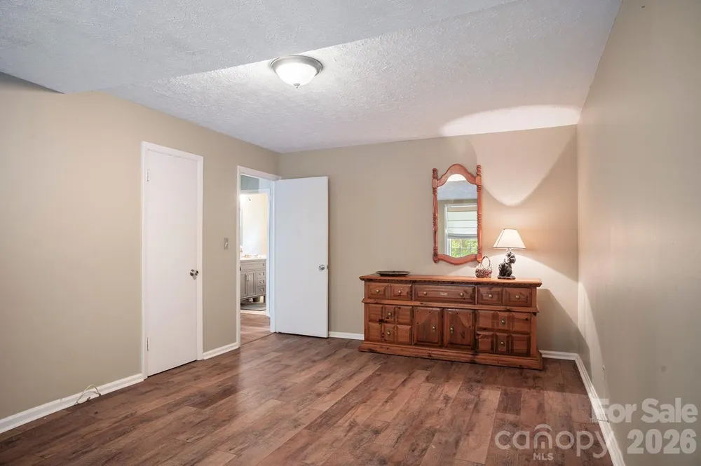 825 Gallimore Road Flat Rock, NC 28731