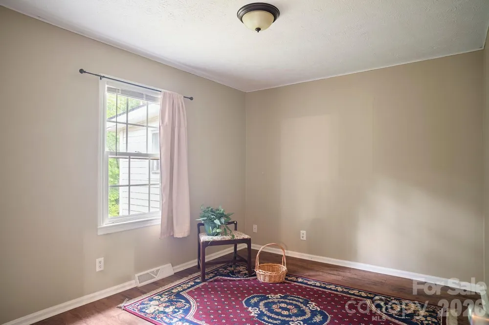 825 Gallimore Road Flat Rock, NC 28731