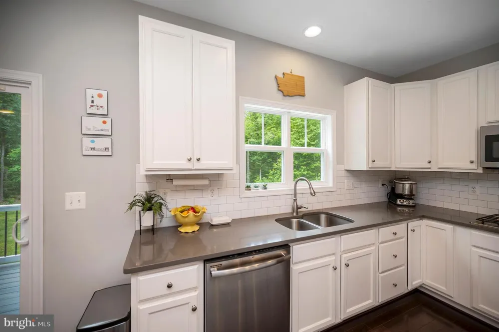 68 BRONCO LANE Fredericksburg, VA 22406